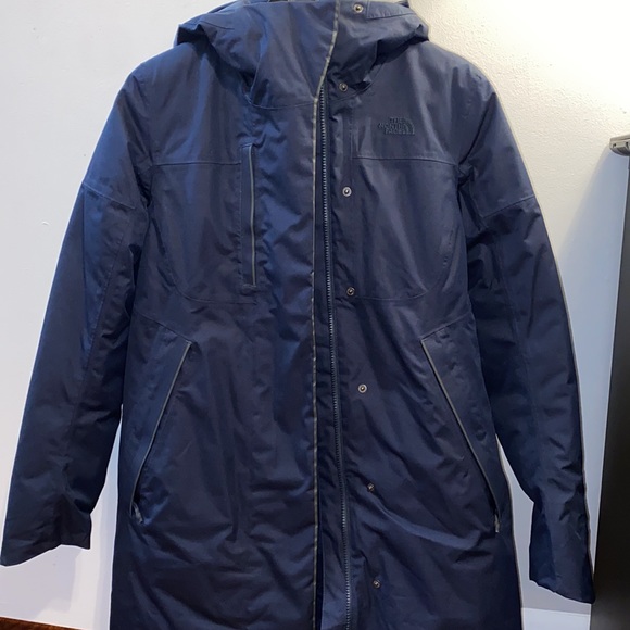 The North Face Far Northern Waterproof Parka - Picture 3 of 10